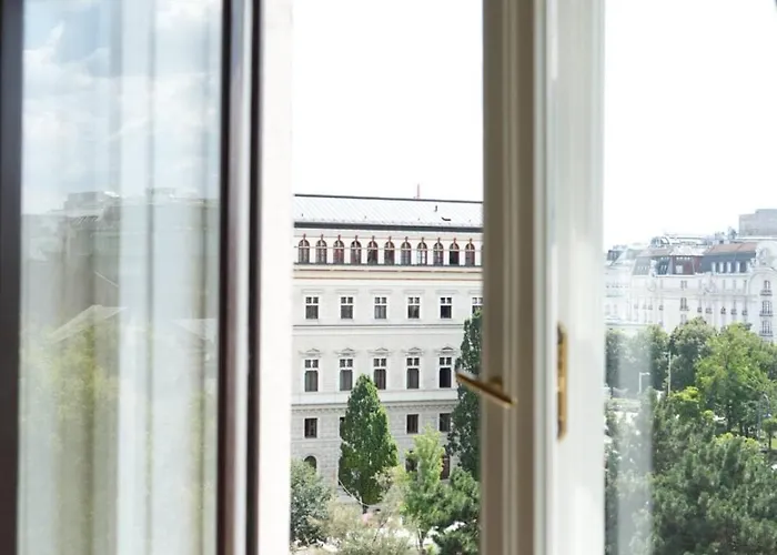 Large, Elegant Vienna